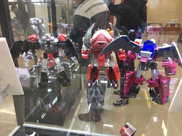 Fans Hobby Debuts Master Builder Series Unofficial Figures At Shanghai SGC 05 (5 of 14)